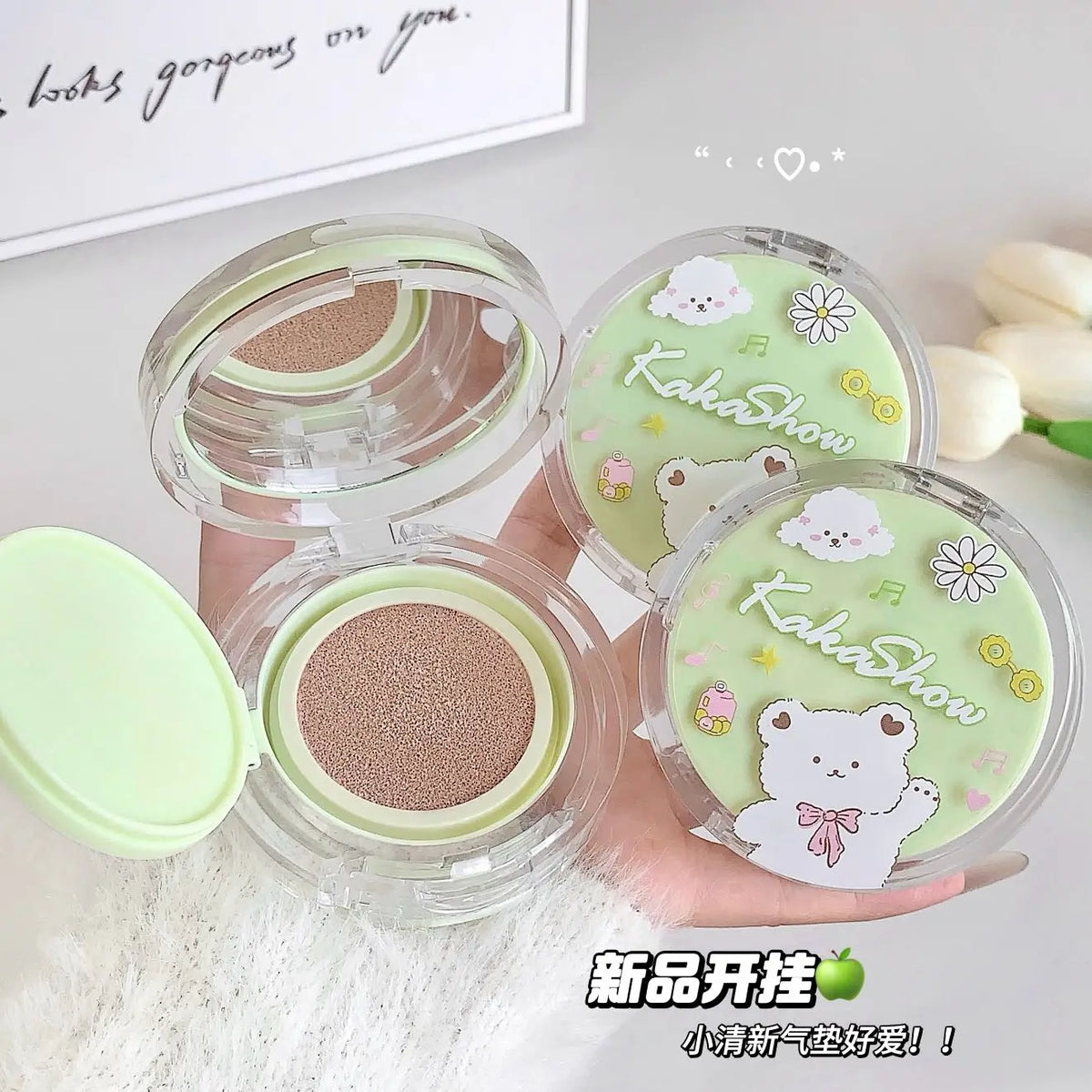 Air Cushion Base Makeup (Light Moisturizing Concealer, Whitening and Oil Controlling Female Base Makeup, and Durable Color Makeu